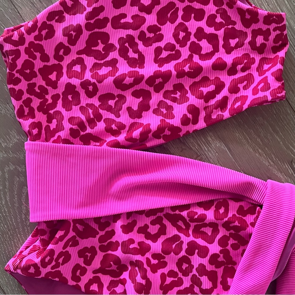 Beach Riot Rae One Love Leopard One Piece - Picture 5 of 9